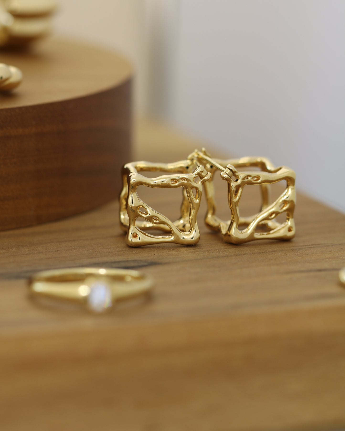 18k Yellow Gold Cube Earrings