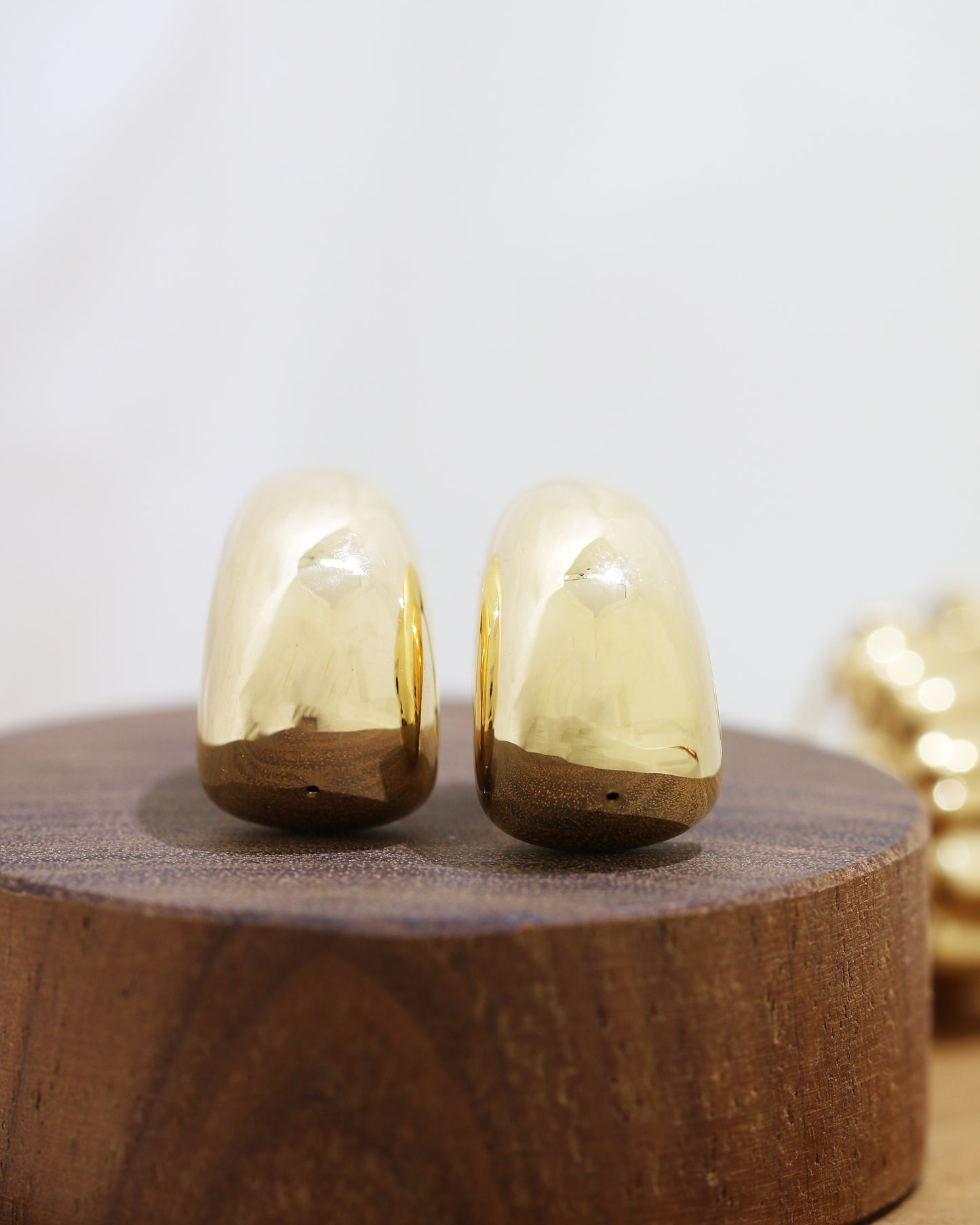18k Yellow Gold Chunky Teardrop Earrings