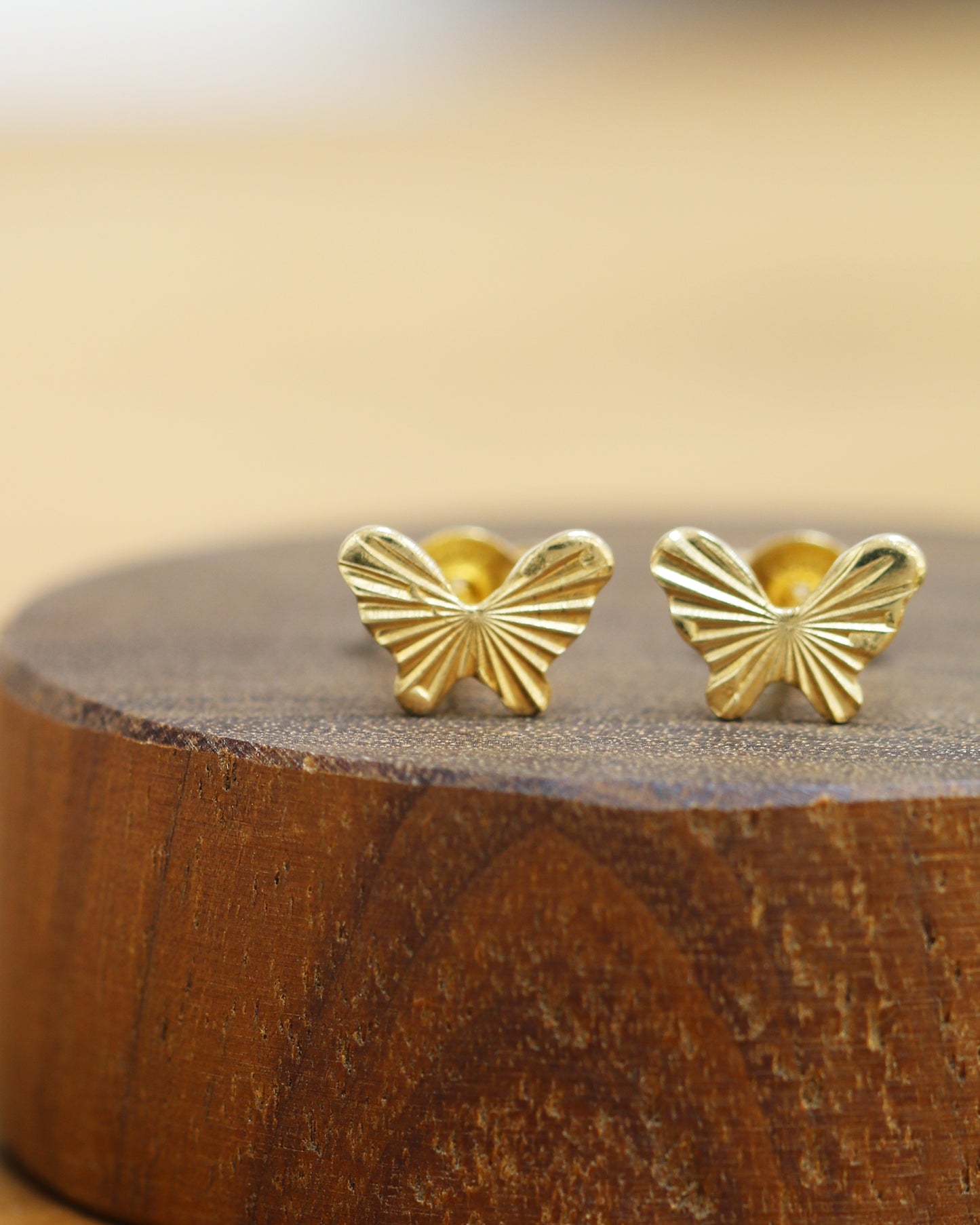 18k Yellow Gold Butterfly Earrings