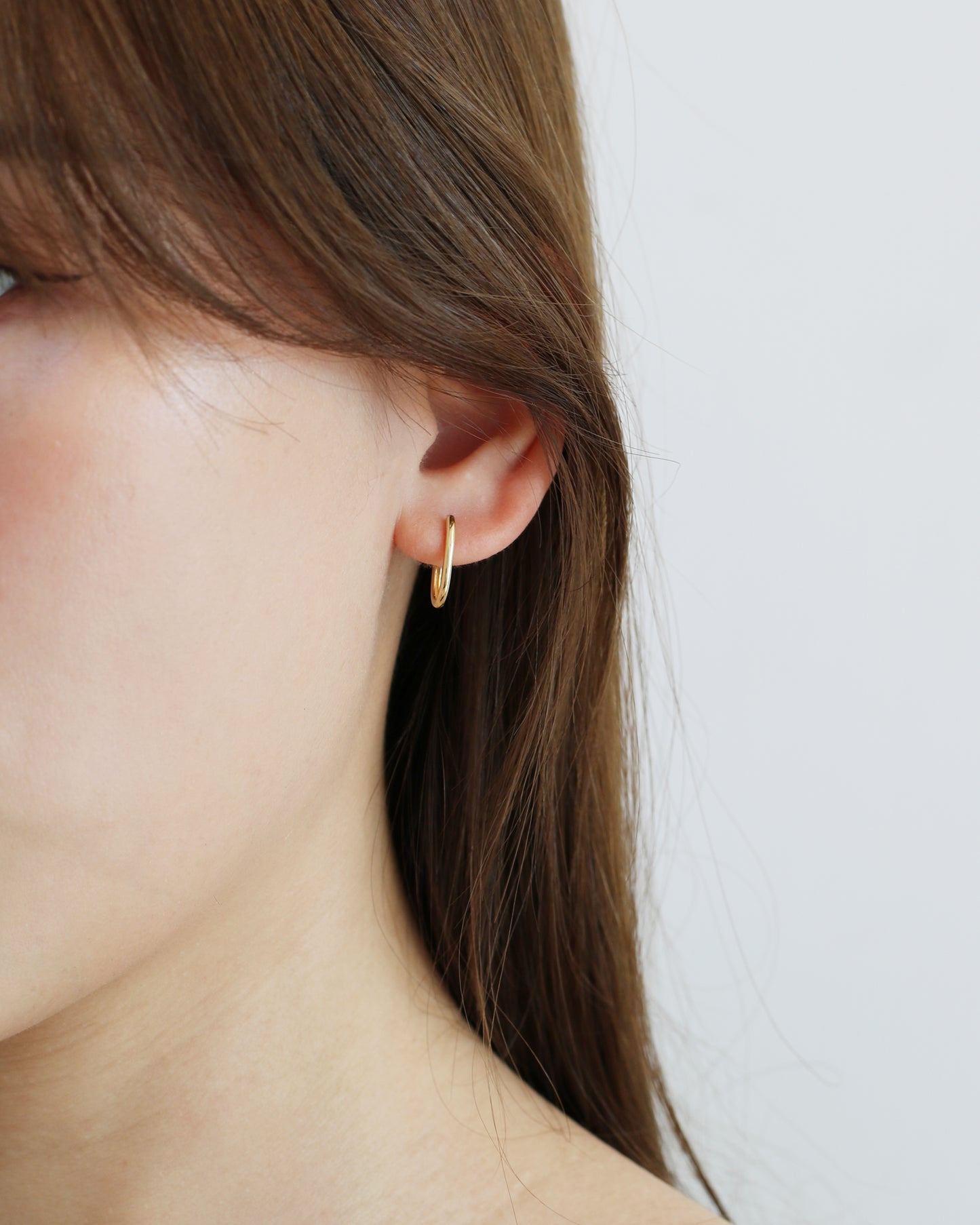 18k Yellow Gold Paperclip Earrings