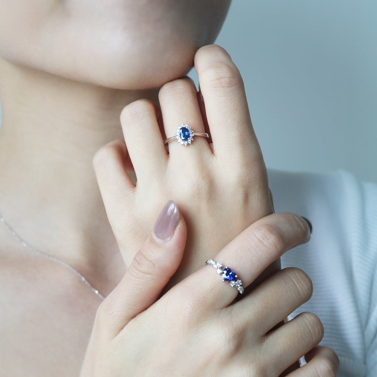 18k白金心形藍寶石鑽石戒指 18k White Gold Scattered Diamond Heart-shaped Sapphire Ring