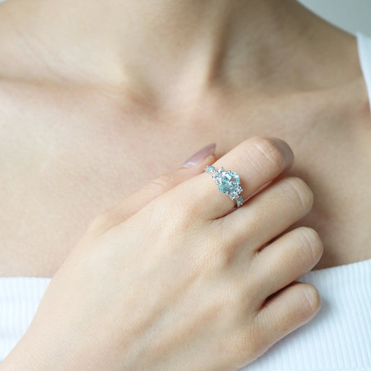 18k白金蛋形橢圓形海藍寶石戒指 18k White Gold Oval Shape Aquamarine Ring