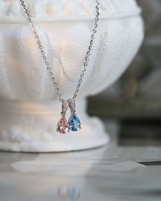 18k White Gold Pear-shaped Santa Maria Aquamarine Diamond Necklace-Necklaces,Patrea Jewelry,birthstone jewelry Hong Kong, Aquamarine jewelry hk, Bespoke gemstone jewelry HK, Luxury aquamarine 18k gold, 海藍寶首飾 推薦, 天然海藍寶石, 藍寶石 珠寶 香港, Jewelry HK Online, 海藍 寶 價格