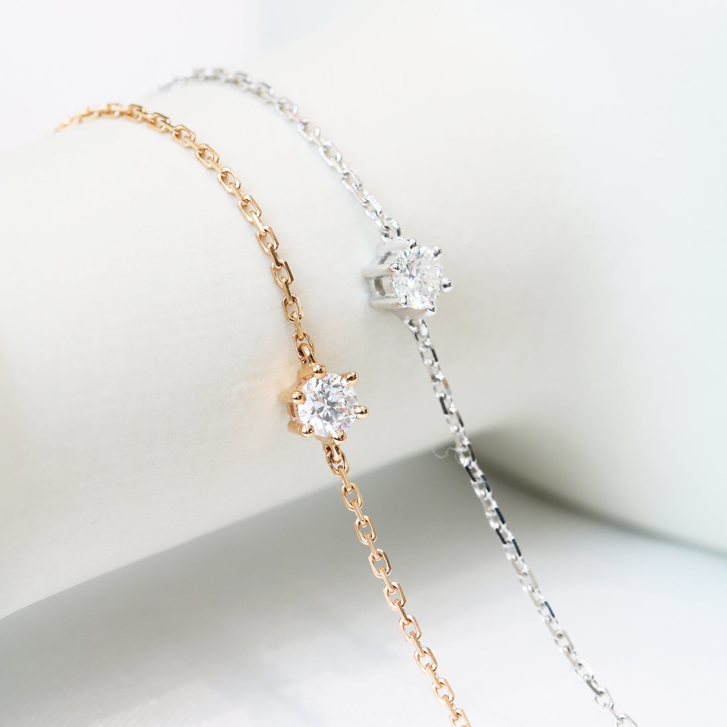 Solitaire 0.10ct/0.15ct 6-prong Round Diamond Bracelet (White/Rose/Yellow Gold) Length: 15cm