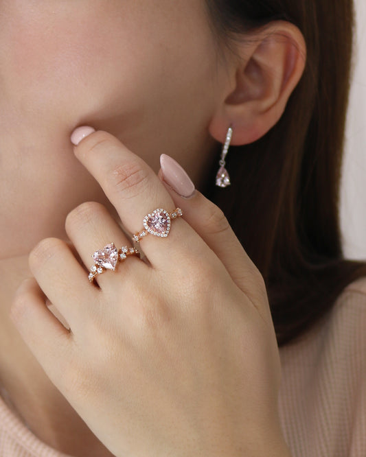 18k玫瑰金心形粉紅摩根石鑽石戒指 18k Rose Gold Scattered Diamond Heart-shaped Morganite Ring