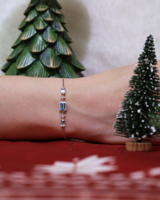Emerald-cut Santa Maria Aquamarine Halo Diamond Bracelet