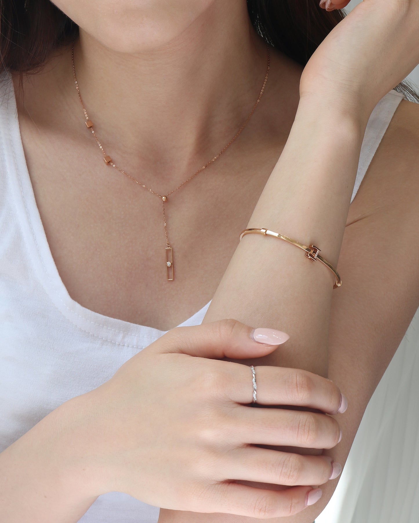 18k Rose Gold Cube Lariat Diamond Necklace