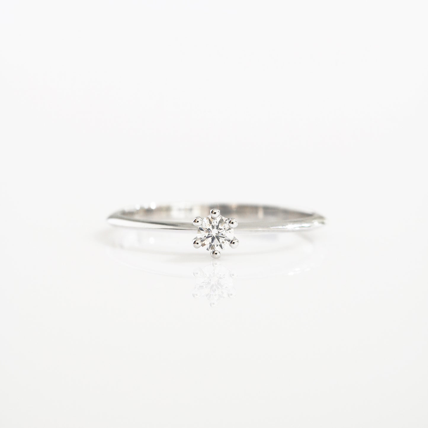 18k白金10份鑽石戒指 18k White Gold 0.10ct Diamond Beaded Ring