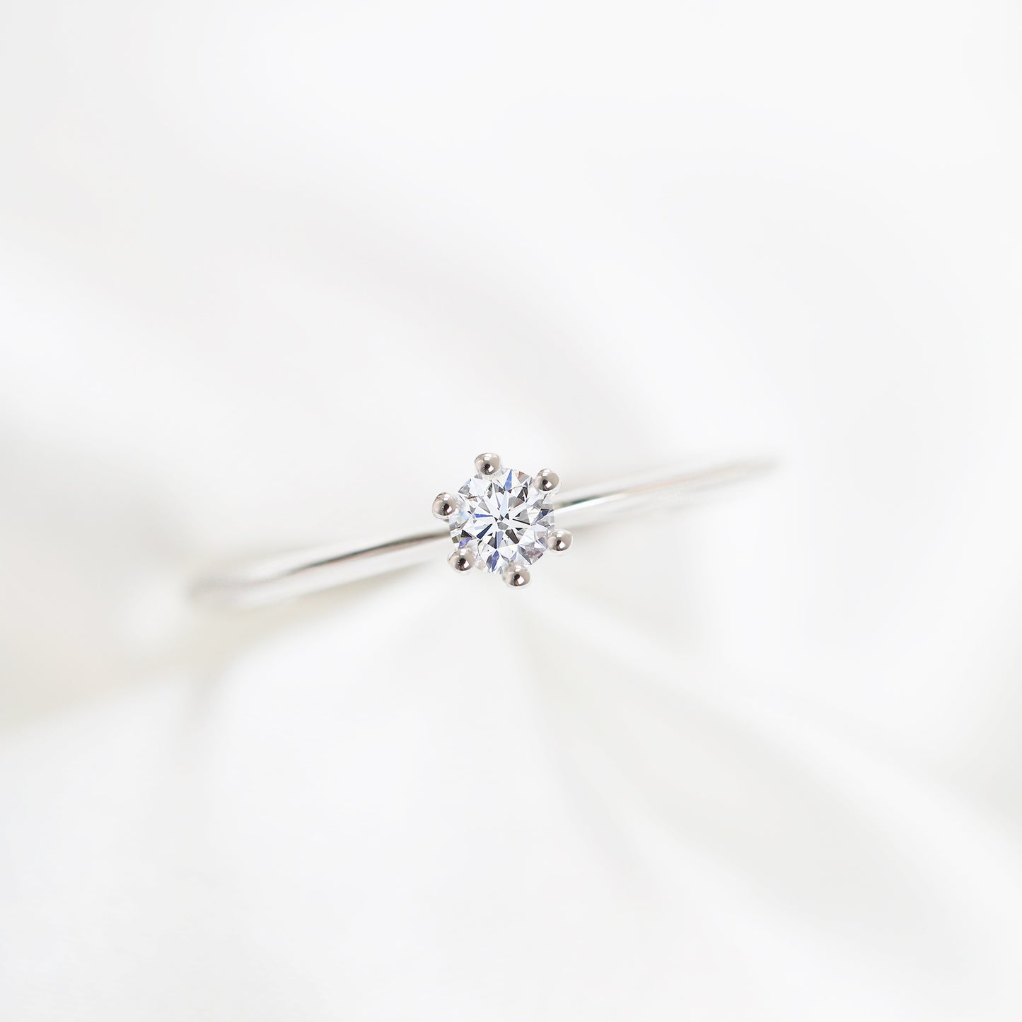 18k白金10份鑽石戒指 18k White Gold 0.10ct Diamond Beaded Ring