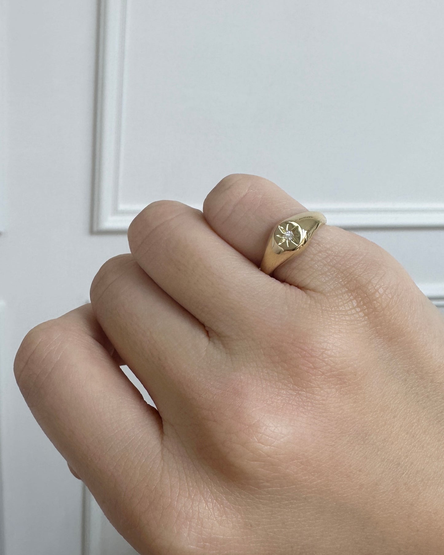 18K黃金星芒印戒 18k Yellow Gold Lumiere Signet Ring