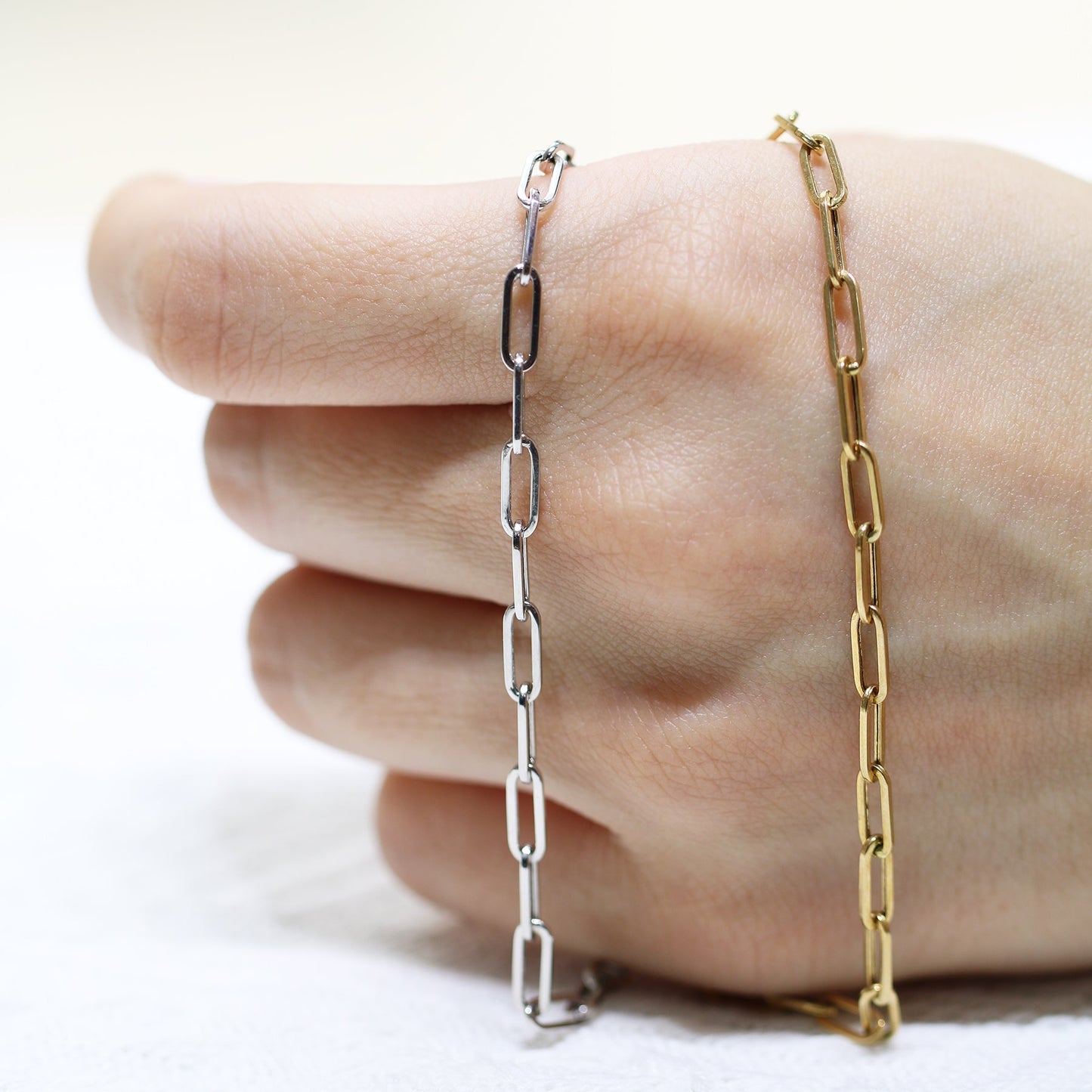 18k Yellow/White Gold Circle Paper Clip Chain Bracelet 18k黃/白金意大利萬字夾手鍊