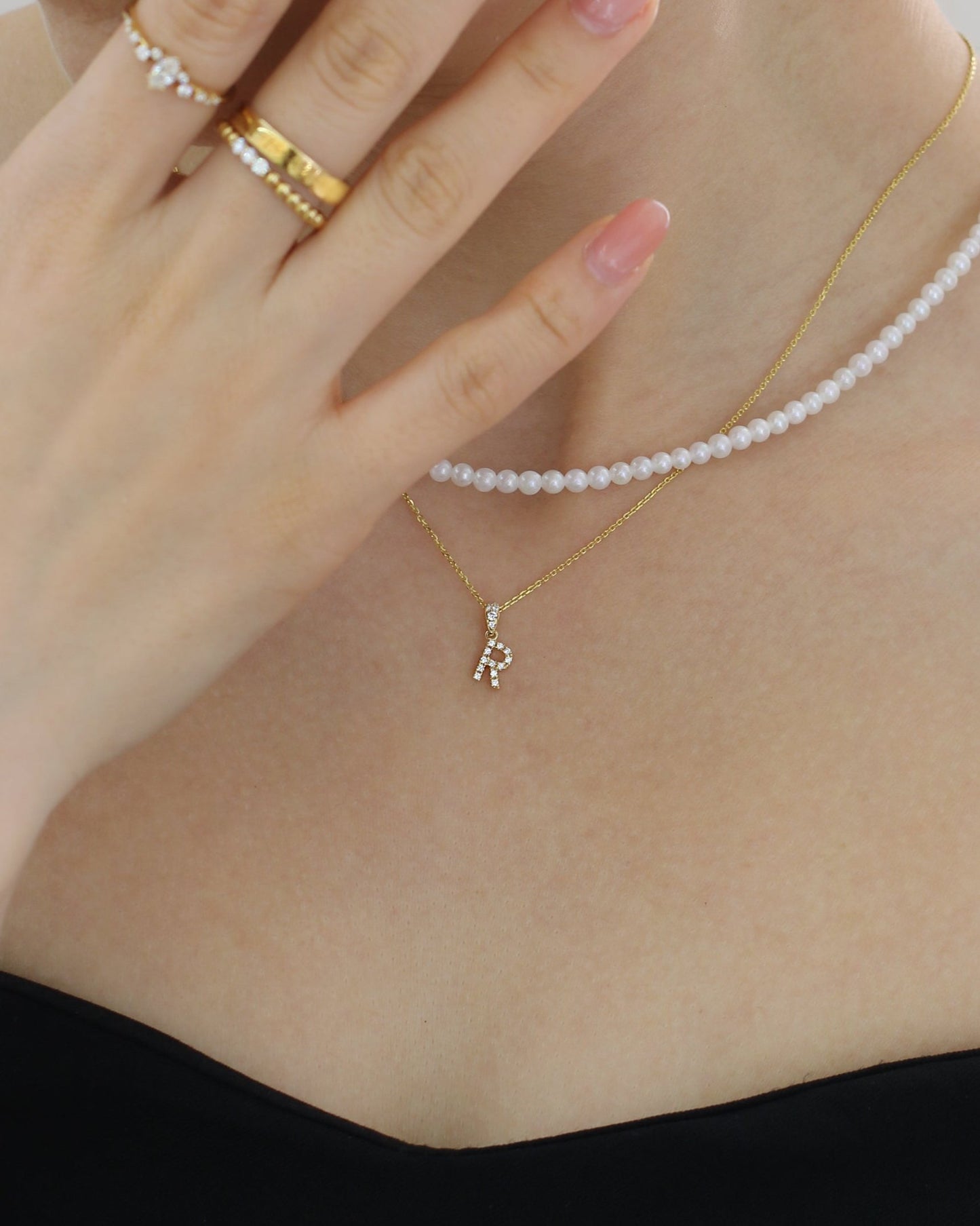 18k Gold Alphabet Initial Letter Diamond Pendant (White/Rose/Yellow Gold)