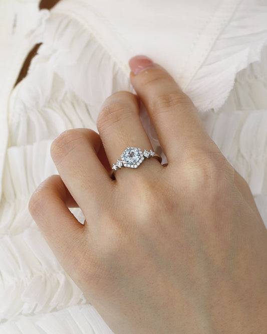 鉑金圓形海藍寶石鑽石戒指 Platinum Round Aquamarine Diamond Ring