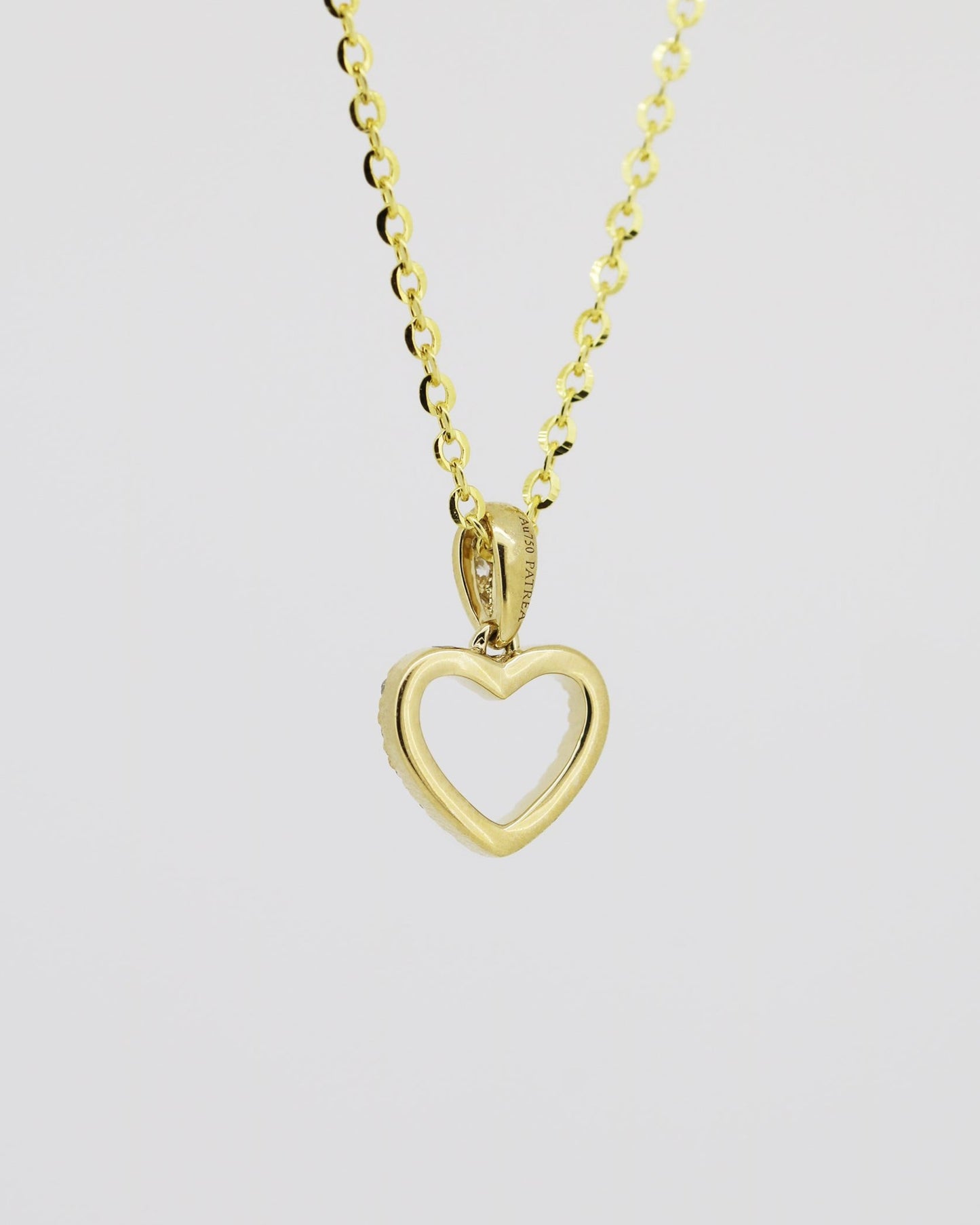18k Gold Heart Diamond Pendant (White/Rose/Yellow Gold)