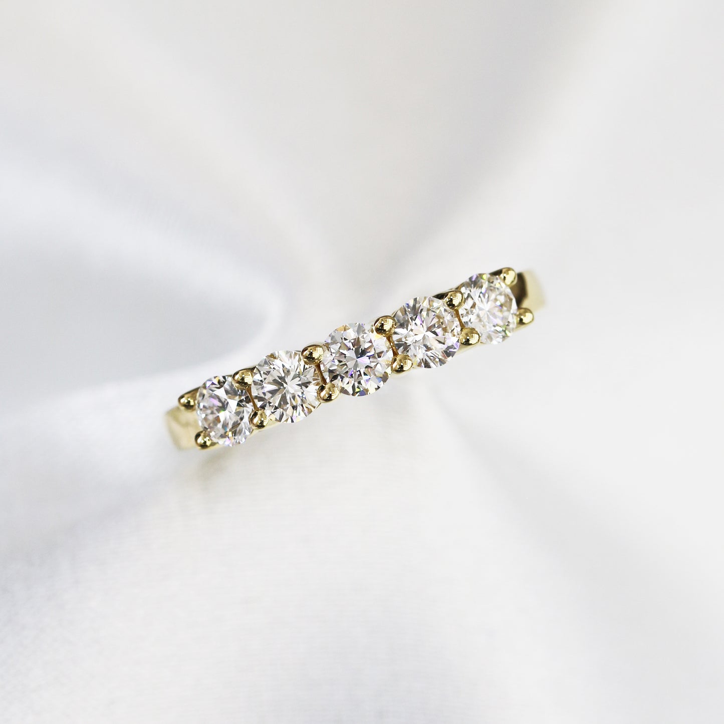 18k金輕奢鑽石排戒 18k Gold 0.60ct Round Diamond Eternity Ring