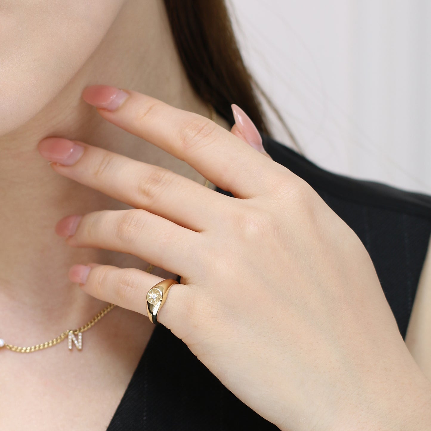 18K黃金星芒印戒 18k Yellow Gold Lumiere Signet Ring