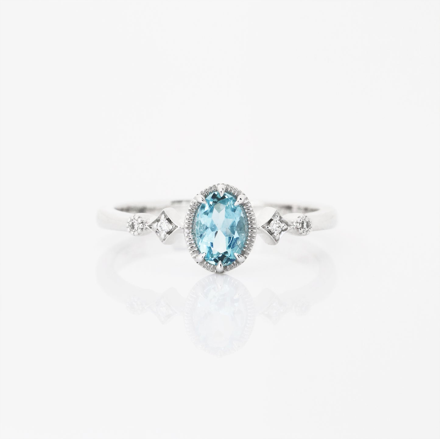 18k白金復古海藍寶石鑽石戒指 18k White Gold Vintage Aquamarine Diamond Ring