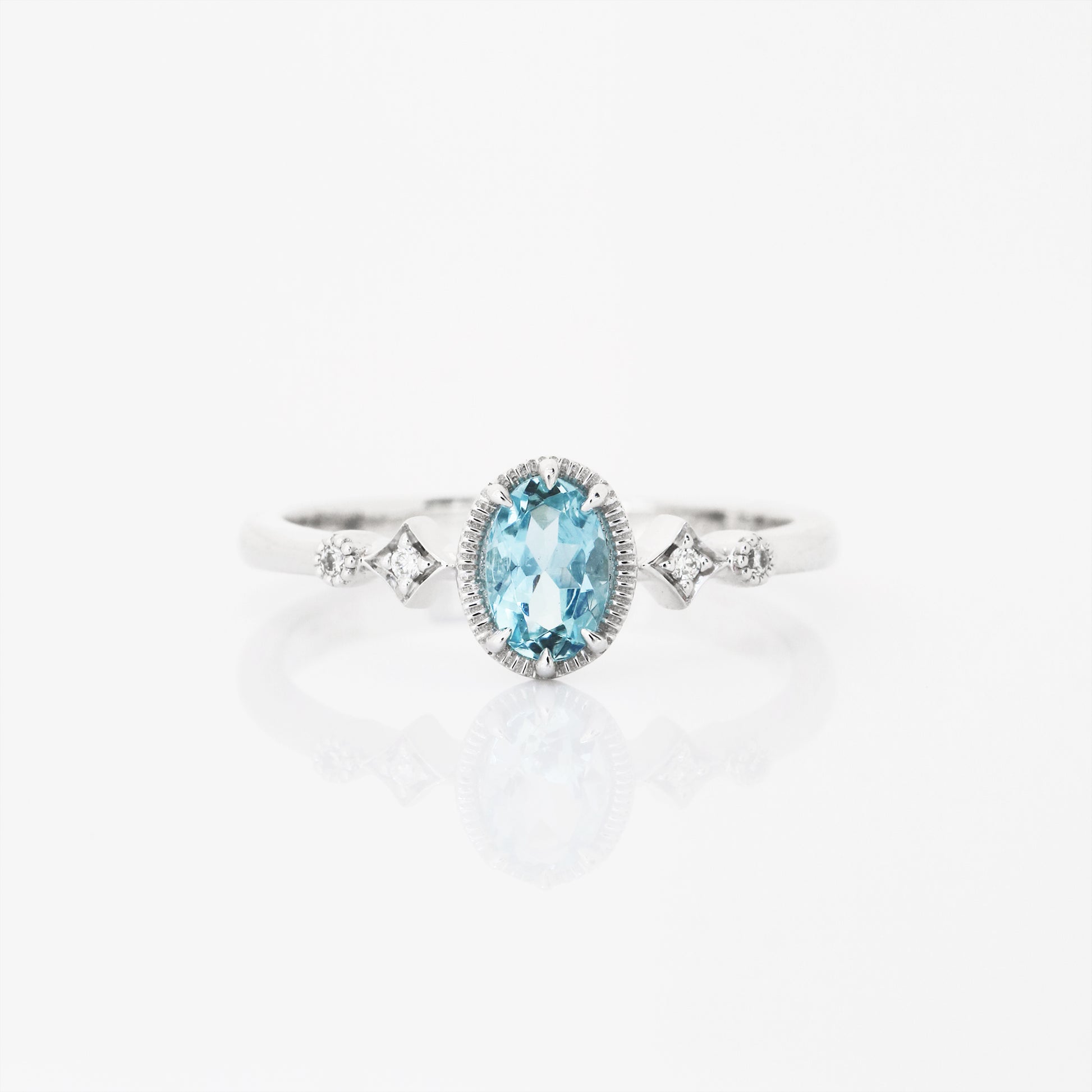 18k白金復古海藍寶石鑽石戒指 18k White Gold Vintage Aquamarine Diamond Ring
