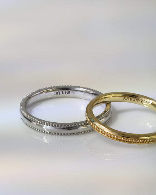 My One and Only 18k Yellow / White Gold Beaded Wedding Rings
結婚對戒/情侶對戒
18k白金/黃金轆珠邊工藝手工戒指