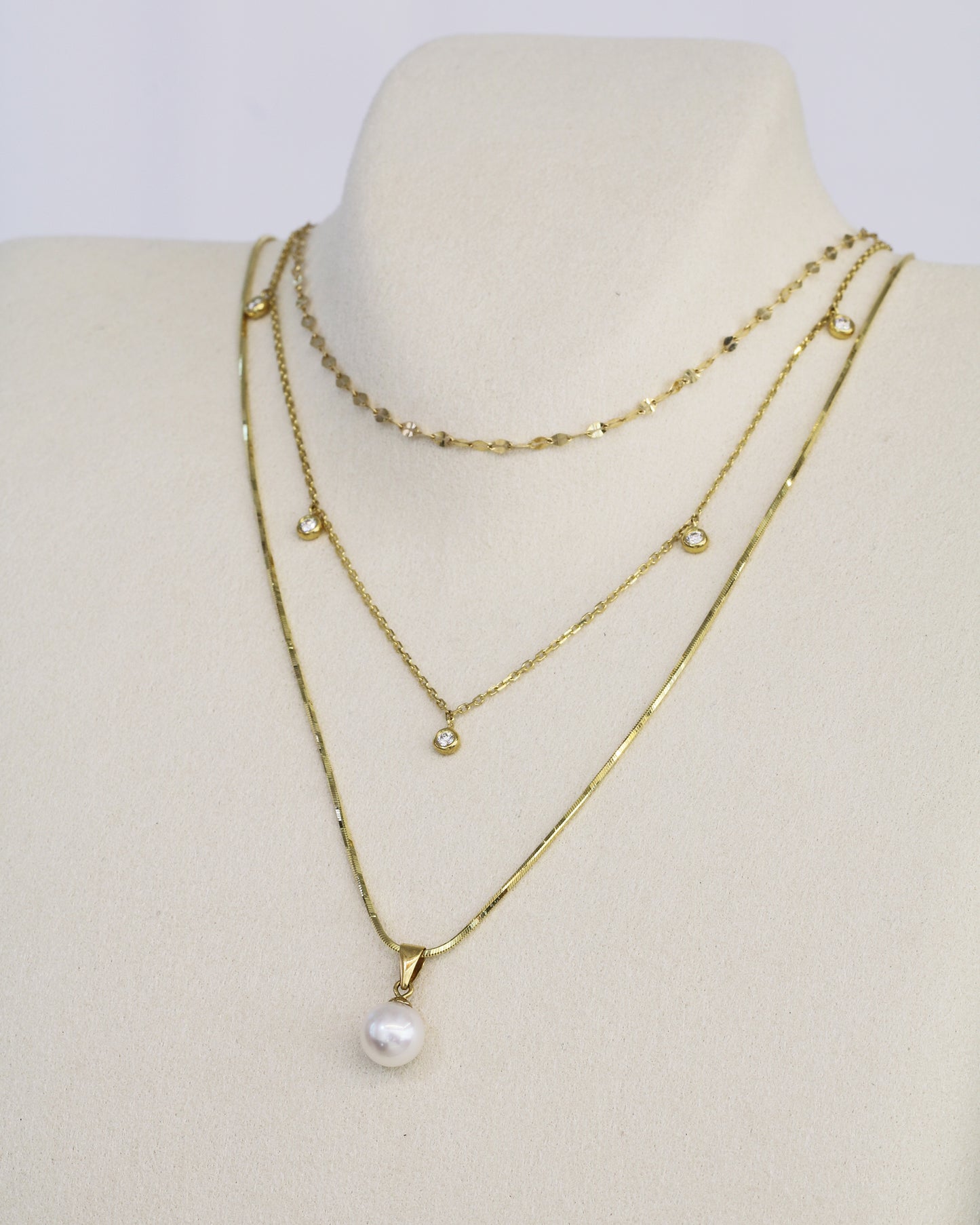 18k Yellow Gold Adjustable Lip Chain Necklace