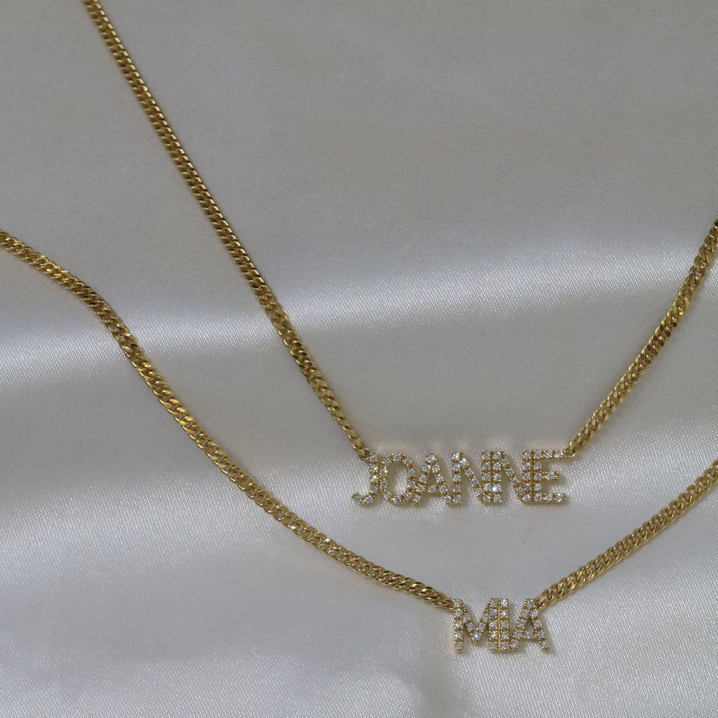 18k Gold Diamond Nameplate Chain Necklace (White/Rose/Yellow Gold)