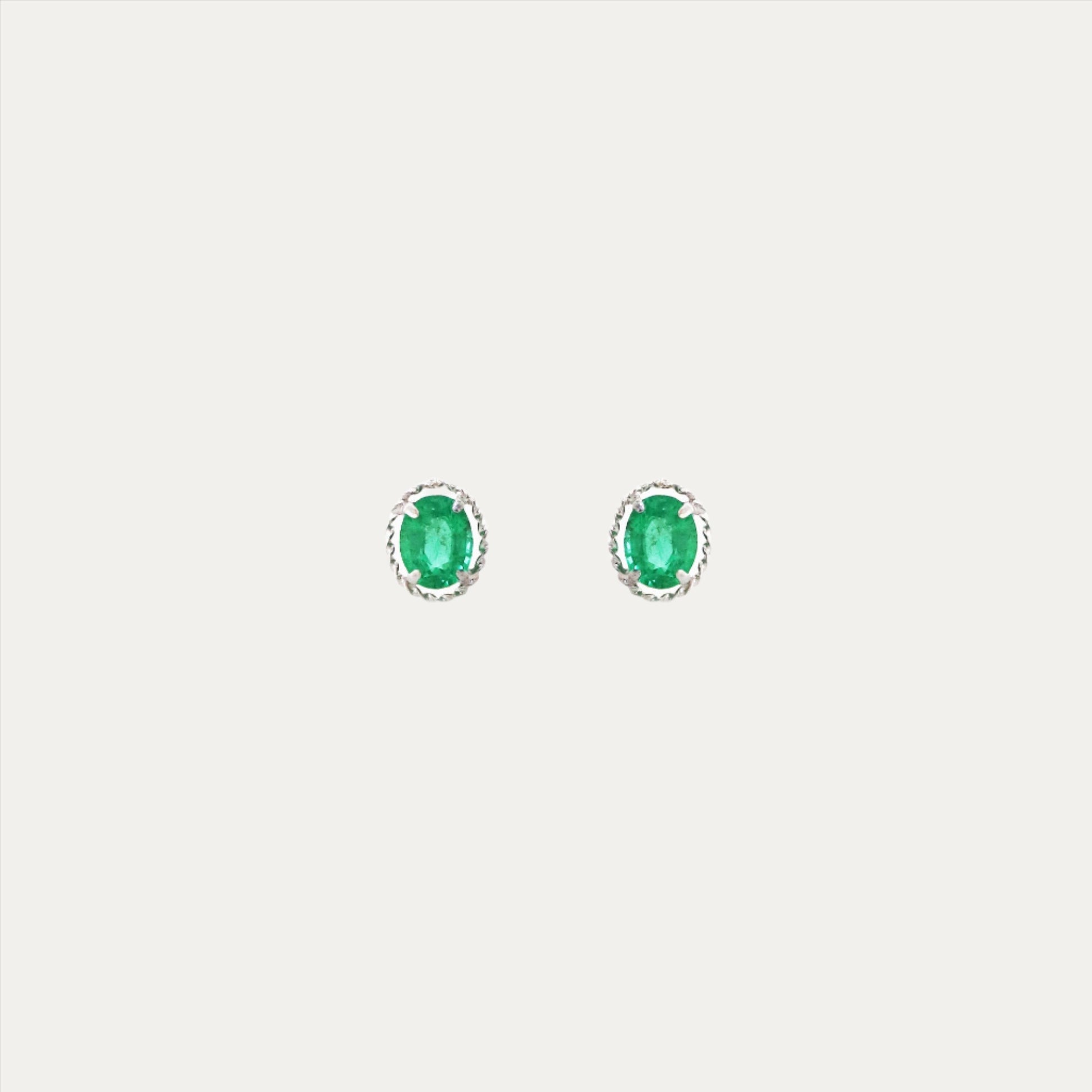 PT900 Emerald Earrings 鉑金綠寶石耳環