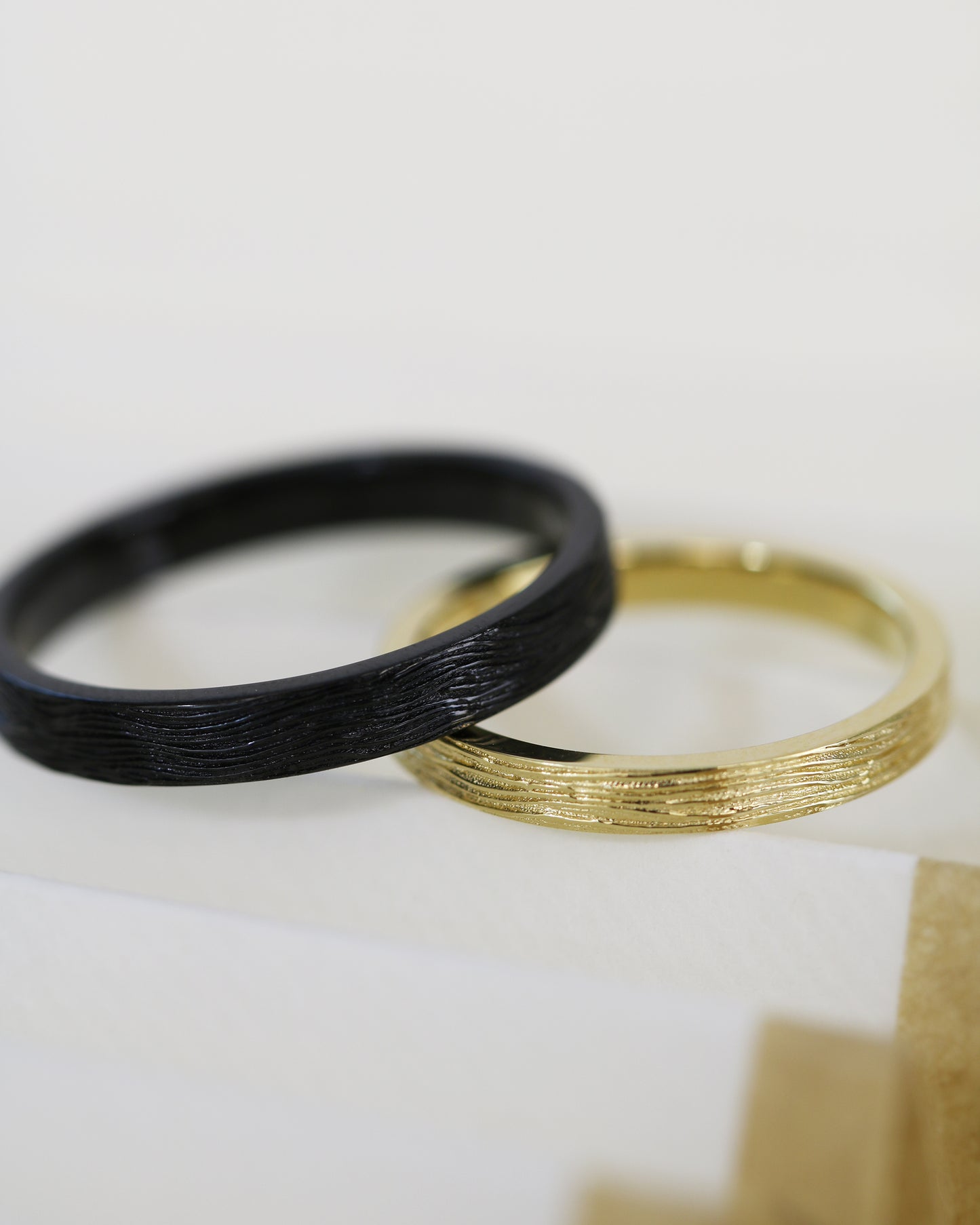 18k黑金配黃金樹紋戒指 Tree Pattern Ring