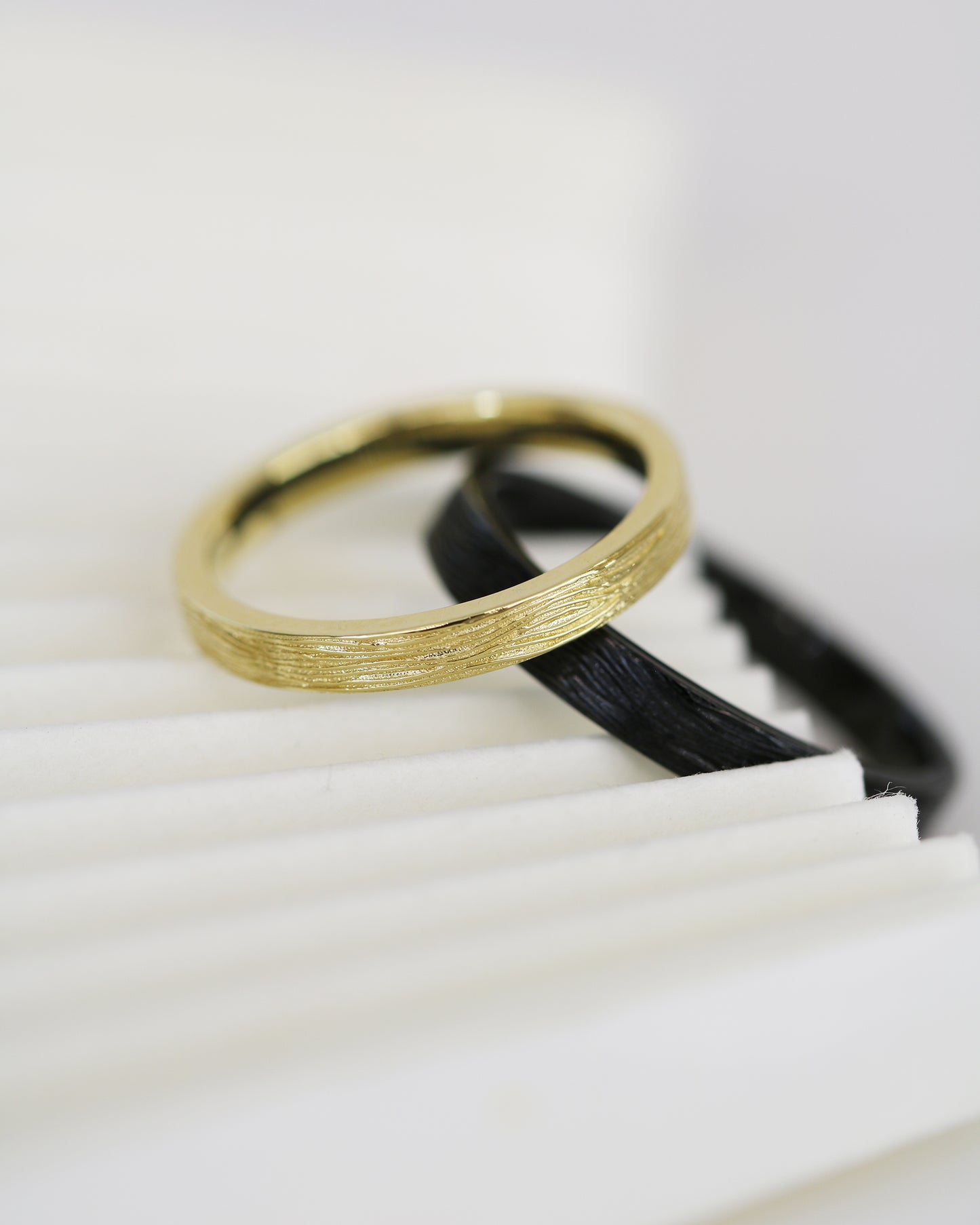 18k黑金配黃金樹紋戒指 Tree Pattern Ring