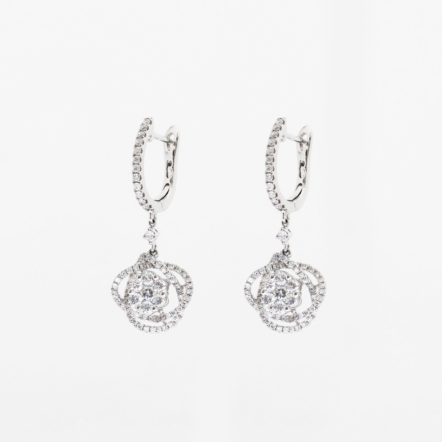 18k White Gold 1.33ct Diamond Dangle Earrings, Pair