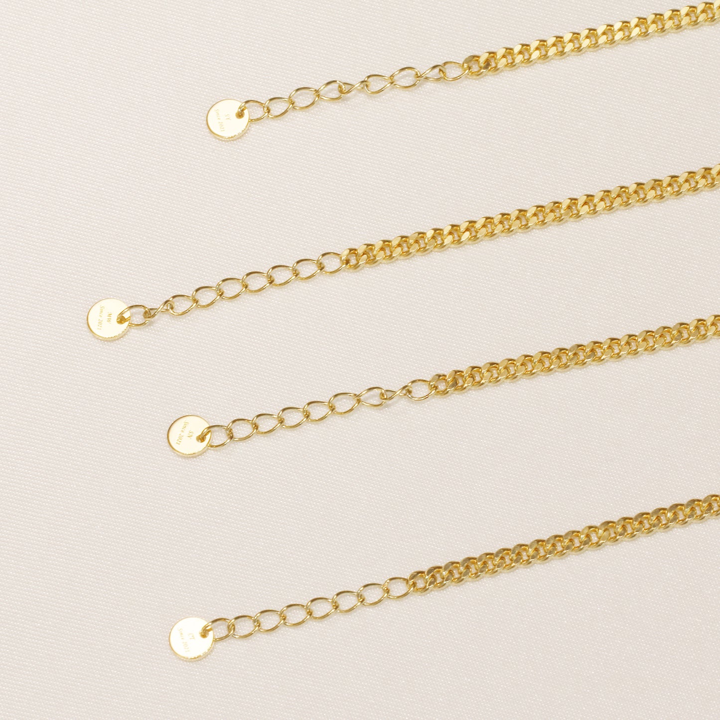 Gemstone Diamond Cuban Chain Bracelet-Bracelets,Patrea Jewelry,birthstone jewelry Hong Kong, Aquamarine jewelry hk, Bespoke gemstone jewelry HK, Luxury aquamarine 18k gold, 海藍寶首飾 推薦, 天然海藍寶石, 藍寶石 珠寶 香港, Jewelry HK Online, 海藍 寶 價格