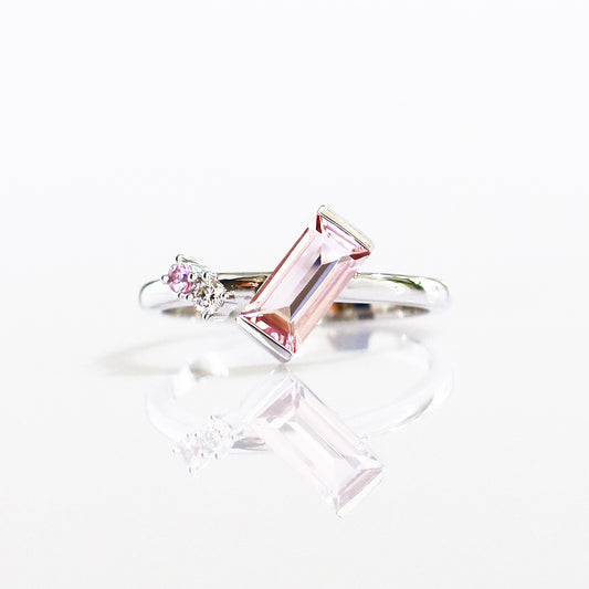 18k White Gold Emerald Cut Pink Tourmaline Pink Sapphire Diamond Ring 18k白金祖母綠切割粉紅碧壐粉紅藍寶石鑽石戒指