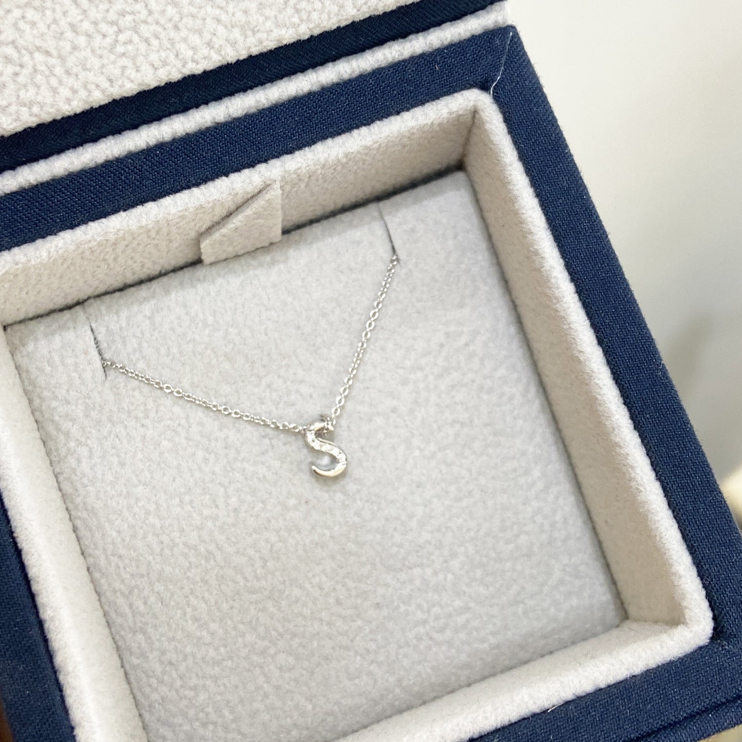 18k Rose Gold Alphabet S Diamond Charm Pendant 18k玫瑰金字母鑽石吊墜 S
