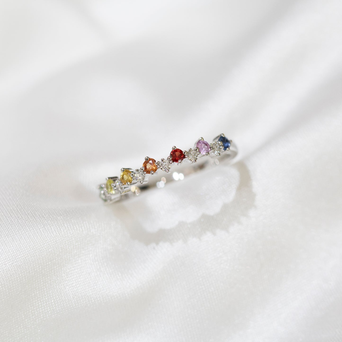 18k白金彩虹藍寶石鑽石戒指 18k White Gold Diamond & Color Sapphire Ring