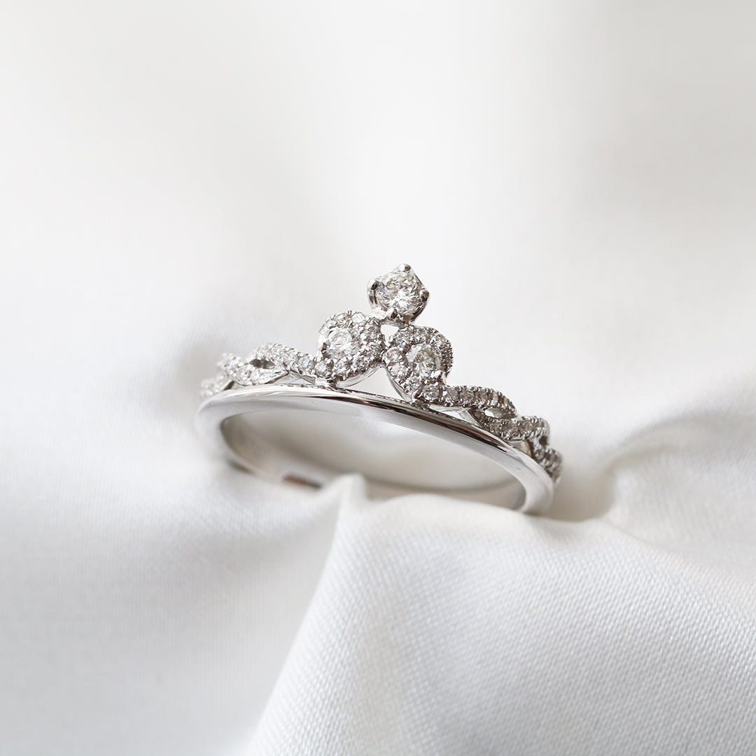 Louise-Rings-Patrea Jewelry,GIA 鑽戒 香港, GIA certified diamond rings Hong Kong, 1 carat diamond ring price HK, Bespoke diamond jewelry HK, customize diamond ring hk, luxury ring hong kong, diamond ring hk, 求婚戒指 推薦 2026, 訂造鑽戒 價錢, 訂婚 戒指 價錢