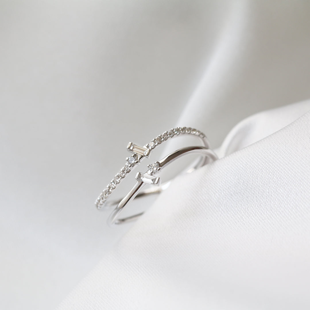 18k白金雙排長方切割鑽石戒指 18k White Gold Two-Row Baguette Diamond Ring