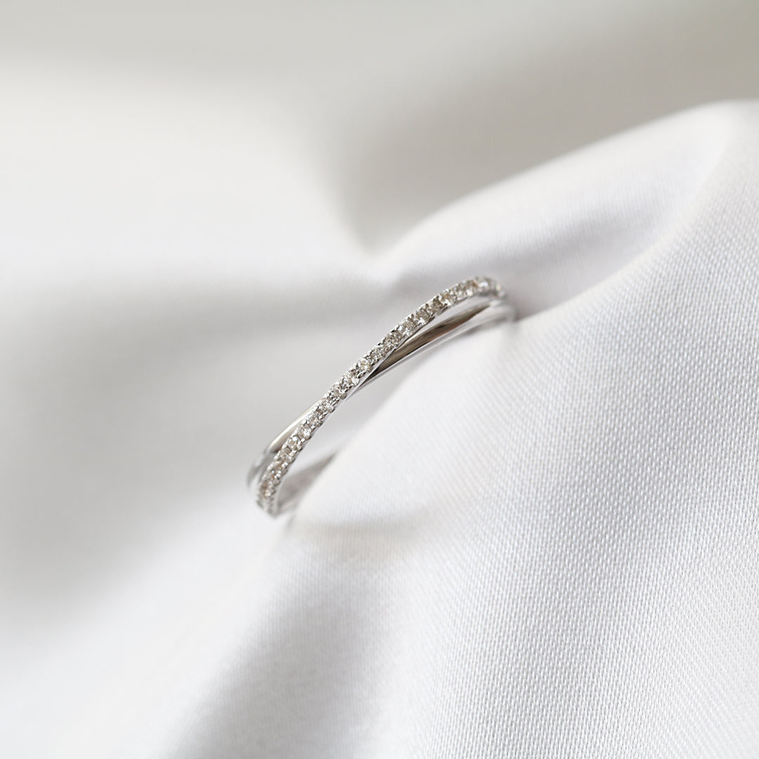 18白金交錯鑽石戒指 18k White Gold 2-Row Diamond Ring