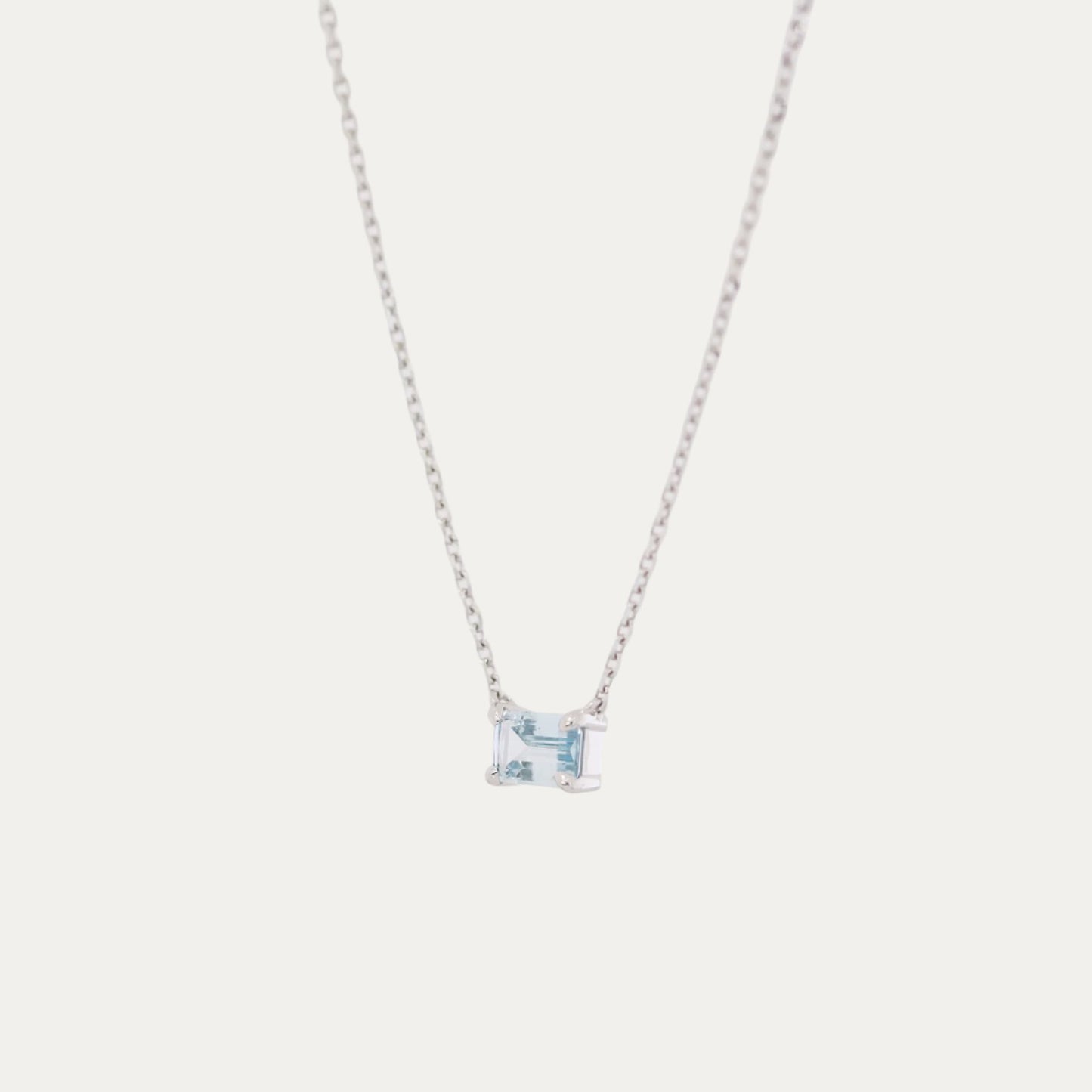 18k Gold Solitaire Emerald Cut Aquamarine Necklace-Necklaces,Patrea Jewelry,birthstone jewelry Hong Kong, Aquamarine jewelry hk, Bespoke gemstone jewelry HK, Luxury aquamarine 18k gold, 海藍寶首飾 推薦, 天然海藍寶石, 藍寶石 珠寶 香港, Jewelry HK Online, 海藍 寶 價格