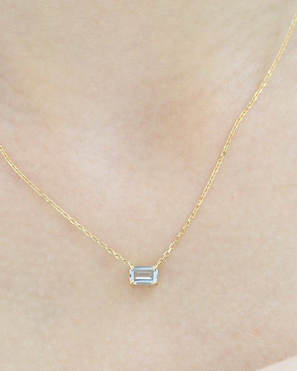 18k Gold Solitaire Emerald Cut Aquamarine Necklace-Necklaces,Patrea Jewelry,birthstone jewelry Hong Kong, Aquamarine jewelry hk, Bespoke gemstone jewelry HK, Luxury aquamarine 18k gold, 海藍寶首飾 推薦, 天然海藍寶石, 藍寶石 珠寶 香港, Jewelry HK Online, 海藍 寶 價格