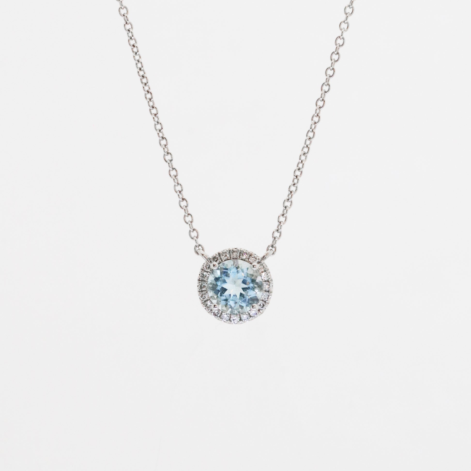 18k White Gold Aquamarine Halo Diamond Necklace-Necklaces,Patrea Jewelry,birthstone jewelry Hong Kong, Aquamarine jewelry hk, Bespoke gemstone jewelry HK, Luxury aquamarine 18k gold, 海藍寶首飾 推薦, 天然海藍寶石, 藍寶石 珠寶 香港, Jewelry HK Online, 海藍 寶 價格