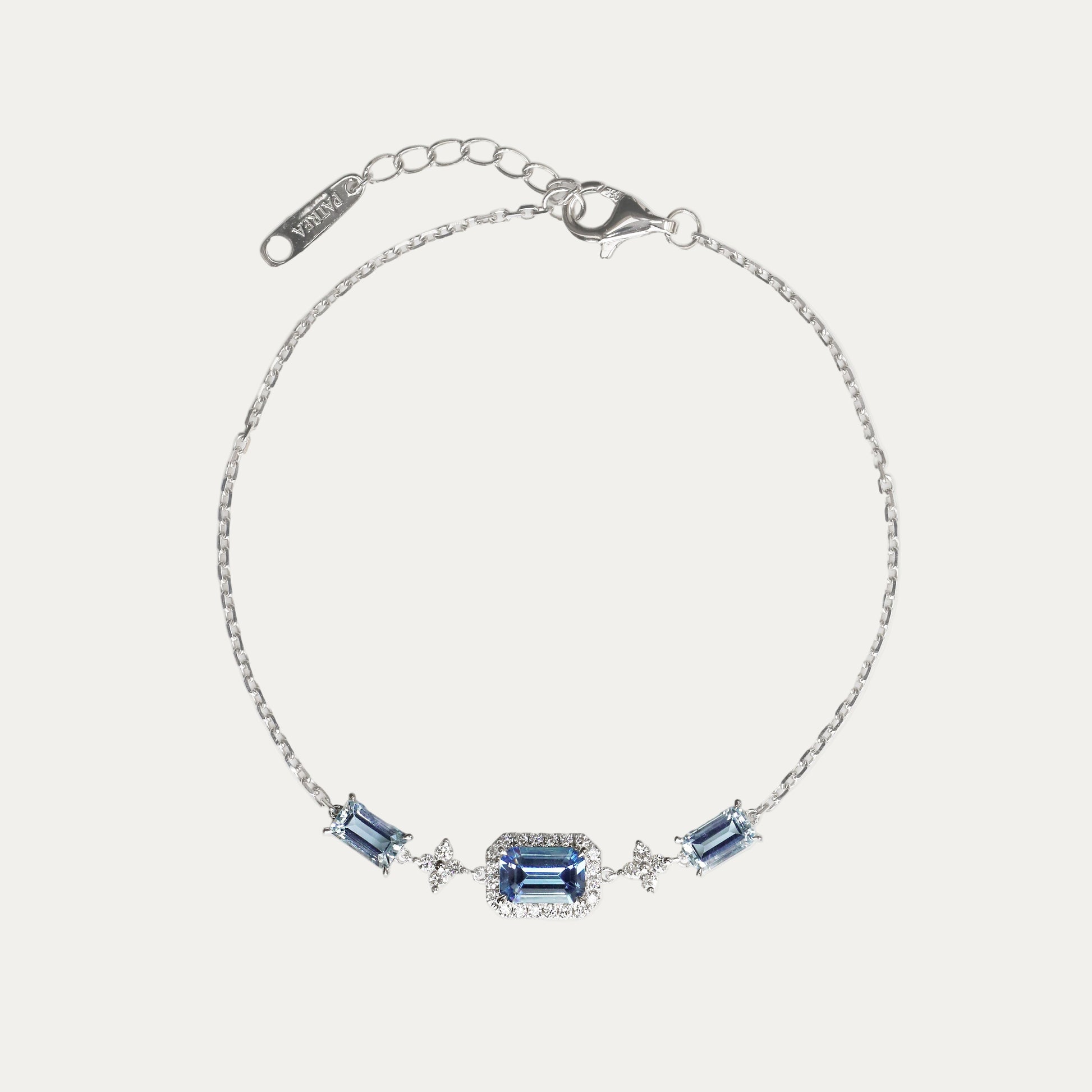 Emerald-cut Santa Maria Aquamarine Halo Diamond Bracelet-Bracelets,Patrea Jewelry,birthstone jewelry Hong Kong, Aquamarine jewelry hk, Bespoke gemstone jewelry HK, Luxury aquamarine 18k gold, 海藍寶首飾 推薦, 天然海藍寶石, 藍寶石 珠寶 香港, Jewelry HK Online, 海藍 寶 價格