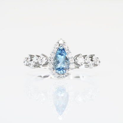 Athena Santa Maria Aquamarine-Rings,Patrea Jewelry,birthstone jewelry Hong Kong, Aquamarine jewelry hk, Bespoke gemstone jewelry HK, Luxury aquamarine 18k gold, 海藍寶首飾 推薦, 天然海藍寶石, 藍寶石 珠寶 香港, Jewelry HK Online, 海藍 寶 價格
