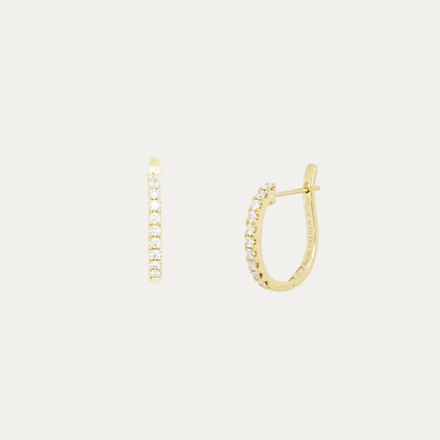 18k Gold Pavé Diamond Huggie Earrings-Patrea Jewelry,結婚珠寶 香港,尖沙咀 鑽石珠寶店,香港 GIA鑽石專門店,尖沙咀 訂造結婚戒指, Best jewelry store Tsim Sha Tsui, Tsim Sha Tsui diamond jewelry shop, jewelry showroom hk,輕婚紗首飾, 婚禮耳環,新娘首飾,婚戒推薦, bridal jewelry hk, 18k white gold diamond jewelry,一 卡 鑽石 幾多 錢,買 求婚 戒指,一 卡 鑽石 多少 錢,求婚 戒指 預算,一 卡 鑽石 戒指 價錢,gia 證書,香港 鑽石, natural diamond ring hk, 天然鑽石戒指 香港,求婚 戒指 香港, 鑽戒 訂造, 求婚 一 卡