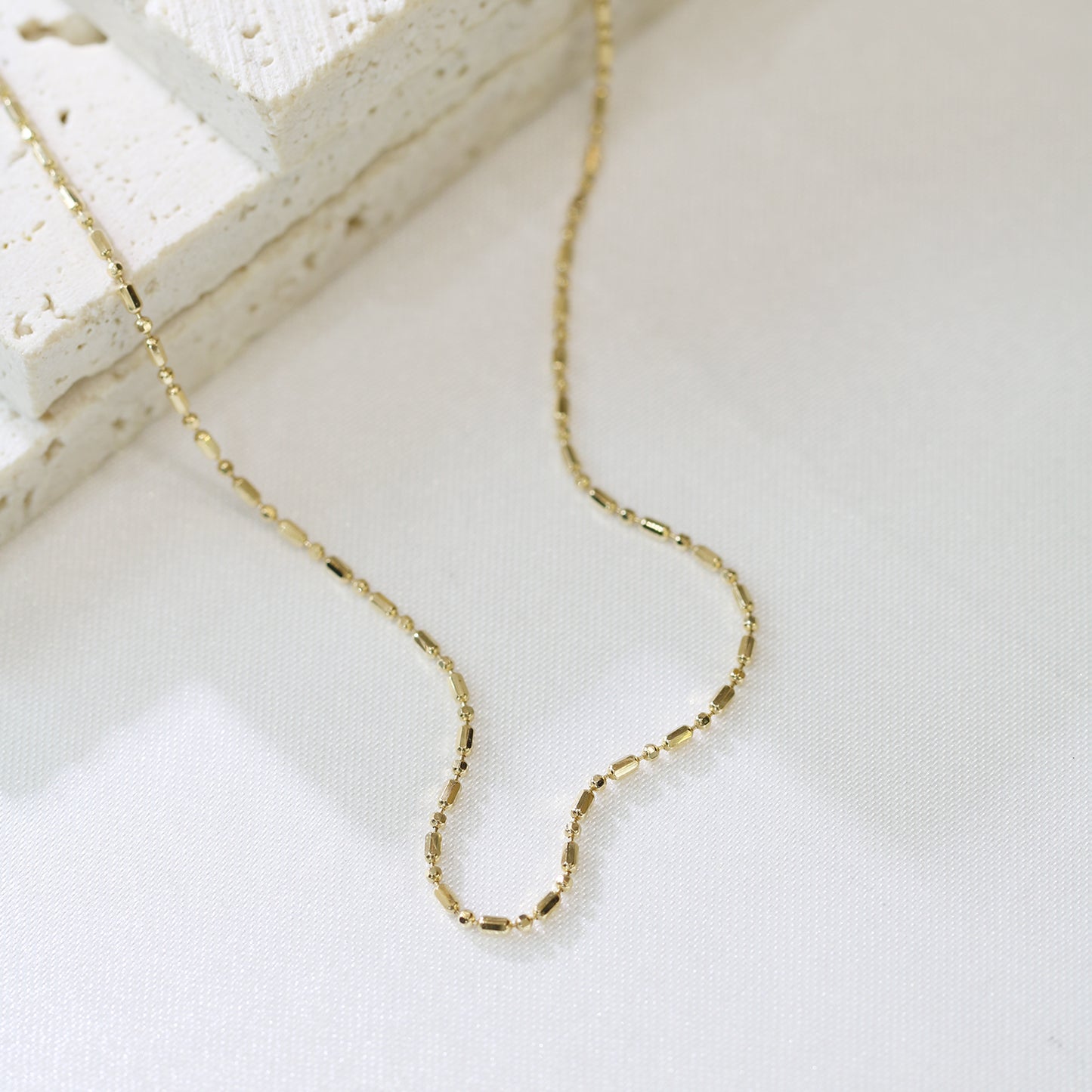 18k Gold Tube Adjustable Necklace (White/Yellow Gold)