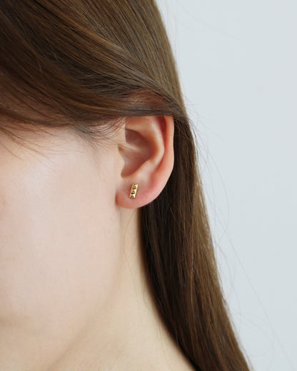 18k Yellow Gold Stud Earrings