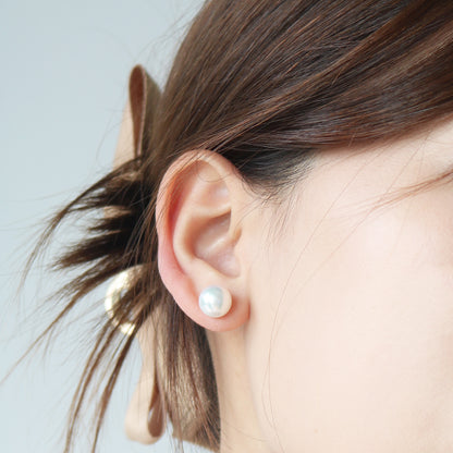 18k White Gold Akoya Pearl Stud Earrings, Pair