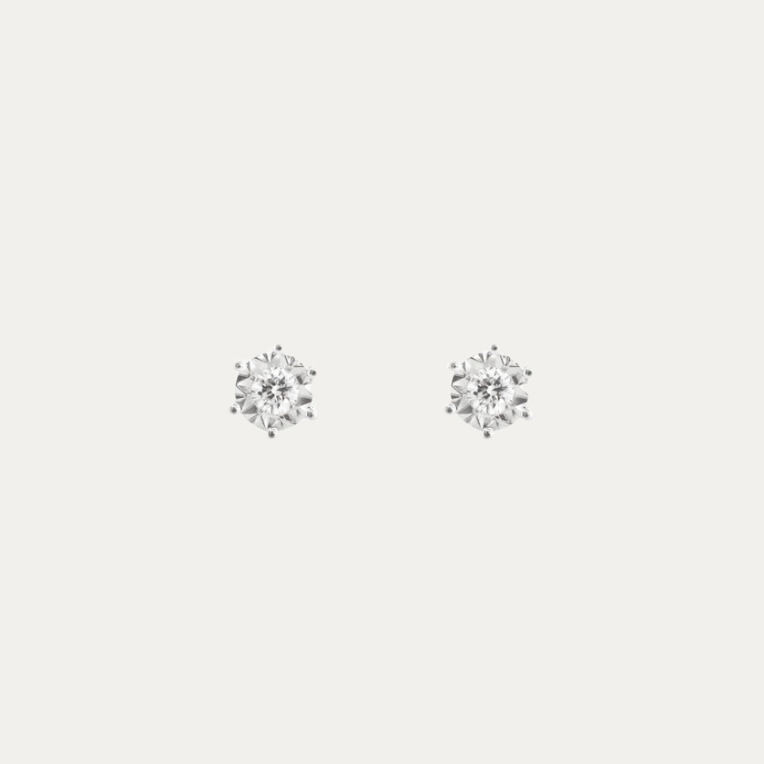 18k White Gold 0.10ct Illusion Round Diamond Earrings, Pair