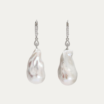 18k White Gold Baroque Pearl Diamond Dangle Earrings
