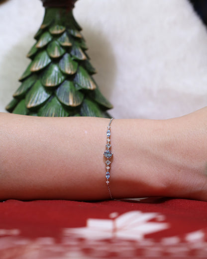 Round-shaped Aquamarine Diamond Bracelet