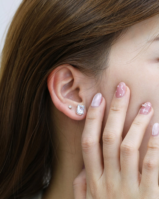 18k White Gold Emerald Cut Aquamarine Stud Earrings, Pair