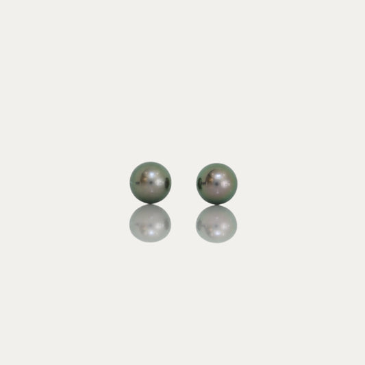 18k White Gold 7.5mm Tahitian Black Pearl Earrings